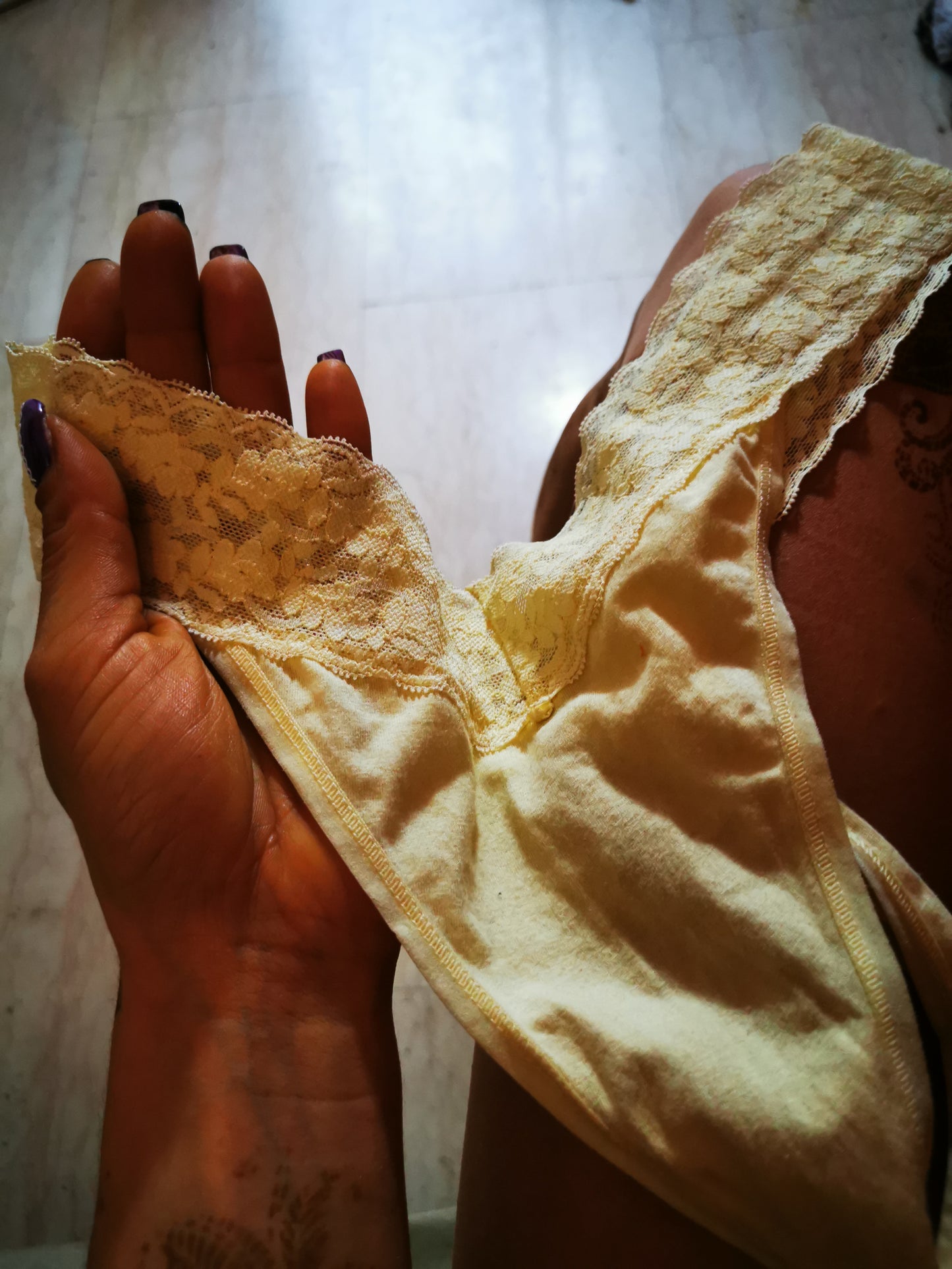 Perizomino romantic Yellow pizzo e cotone